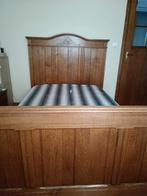 Antiek eikenhouten bed 130 x 200., Huis en Inrichting, Slaapkamer | Bedden, Ophalen, Zo goed als nieuw, Hout