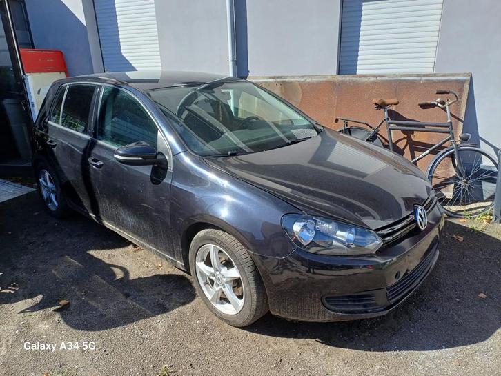 Volkswagen golf 1.6 tdi. 11/2010 euro 5 186.000kms, Auto's, Volkswagen, Particulier, Golf, ABS, Airbags, Airconditioning, Alarm
