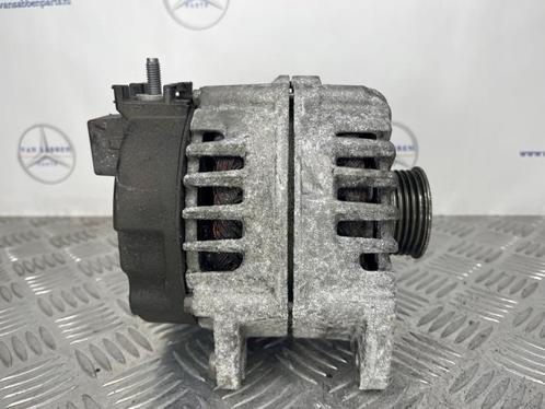 Dynamo van een Mercedes C-Klasse, Auto-onderdelen, Motor en Toebehoren, Mercedes-Benz, Gebruikt, 3 maanden garantie