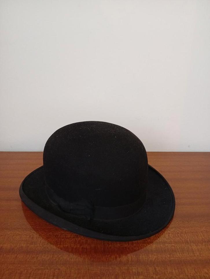 Prachtige Antieke zwarte bolhoed (1923)- English Hat Factory, Antiek en Kunst, Antiek | Kleding en Textiel, Heren, Ophalen of Verzenden