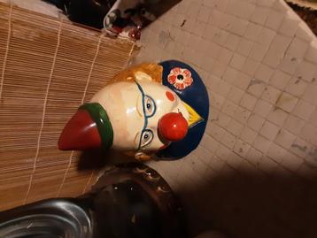 Spaarpot clown beschikbaar voor biedingen