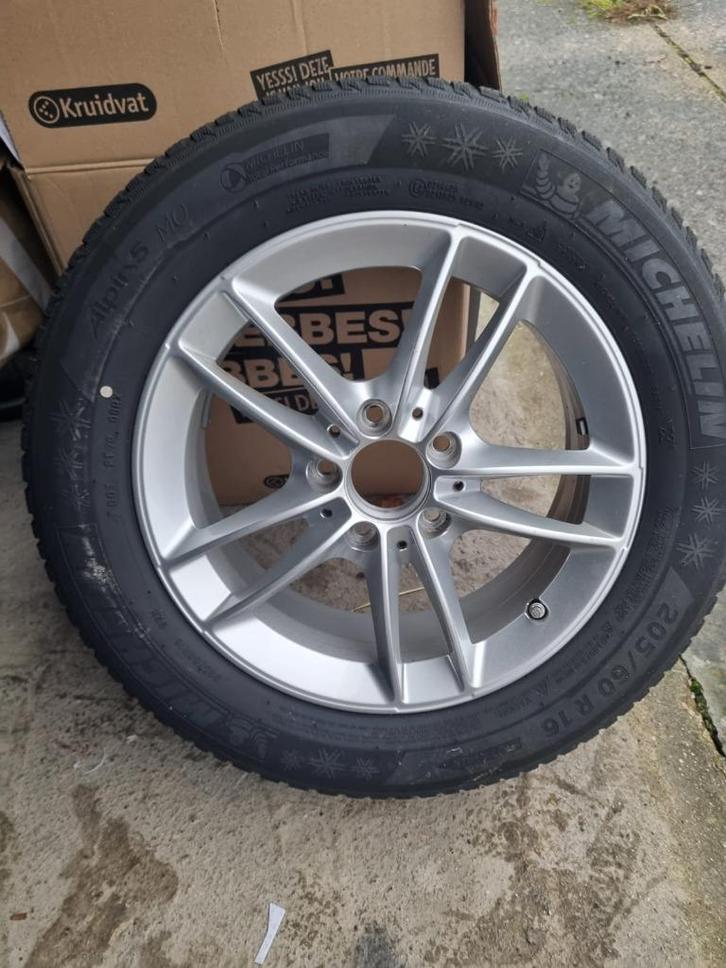 Set Michelin Alpin 5 winterbanden 205/60 R16, aluminium, Auto-onderdelen, Banden en Velgen, Velg(en), Winterbanden, 16 inch, 205 mm