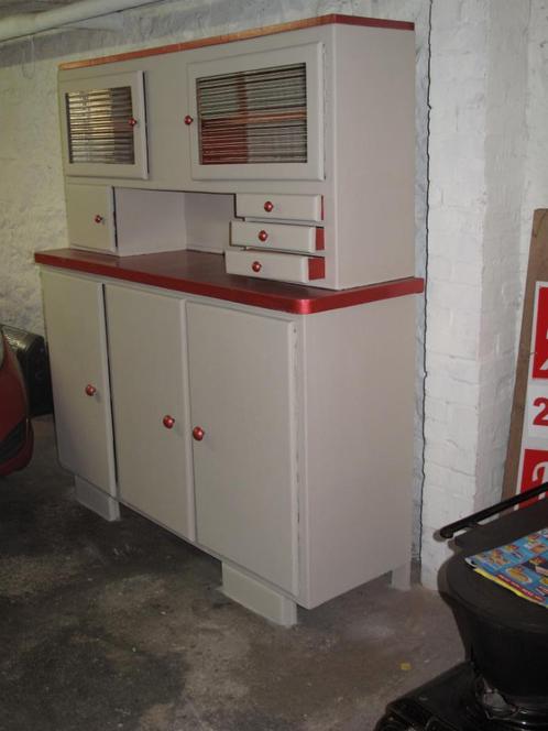 Buffet de cuisine style rétro, Antiek en Kunst, Antiek | Meubels | Stoelen en Sofa's, Ophalen