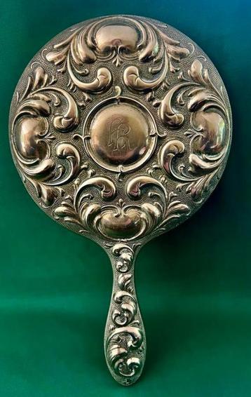 Antieke handspiegel – verzilverd – gegraveerd monogram 24 cm beschikbaar voor biedingen