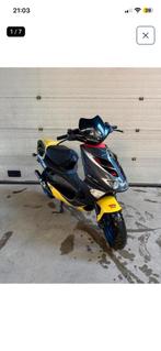 Aprilia sr50, Fietsen en Brommers, Scooters | Aprilia, Ophalen, Tweetakt, SR 50, 50 cc