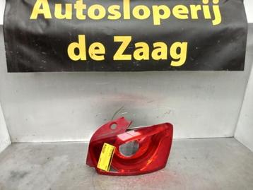Achterlicht rechts van een Seat Ibiza beschikbaar voor biedingen