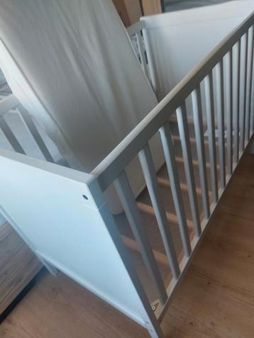 Babybedje beschikbaar voor biedingen