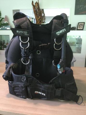 Mares Syncro Tech size M aan 150€ - Ecocheques, Enlèvement ou Envoi, Utilisé, Gilet de stabilisation