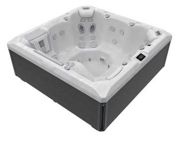Jacuzzi, 6persoons beschikbaar voor biedingen