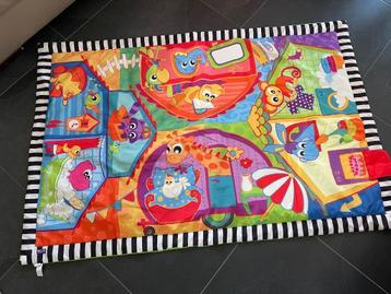 Speelmat van het merk playgro  beschikbaar voor biedingen