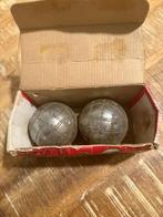 2 matchs de boules vintage fabriqués en France, Enlèvement ou Envoi