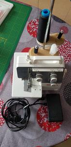 Overlock, Ophalen, Zo goed als nieuw, Lockmachine, Bernina