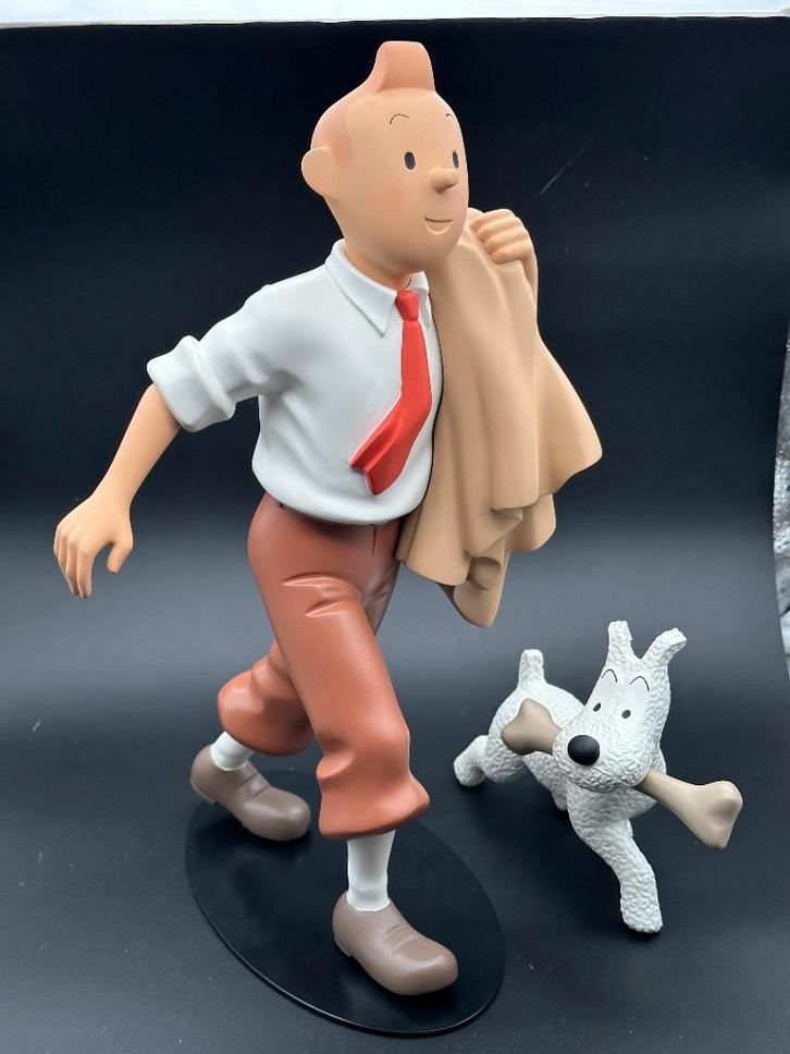 Statue Tintin et Bobbie Globe 32 cm (Collection Nostalgie), Collections, Personnages de BD, Comme neuf, Statue ou Figurine, Tintin