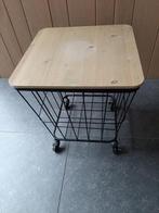 Table d'appoint de style industriel, Maison & Meubles, Enlèvement, Utilisé, Bois