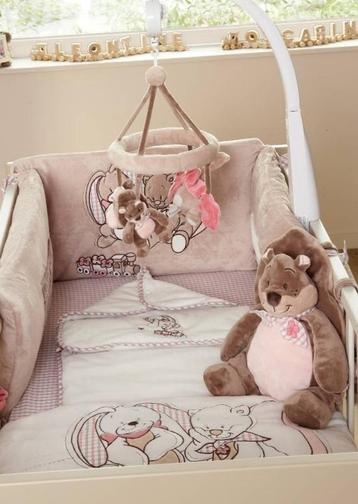 baby bedomheining Noukies – Oscar en Leontine beschikbaar voor biedingen