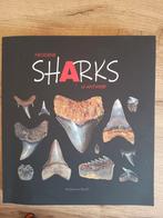 Boek sharks haaientanden 366 pagina's, Ophalen, Zo goed als nieuw