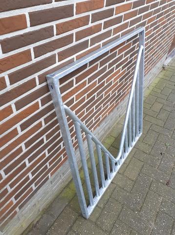 anti weefrekken beschikbaar voor biedingen