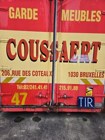 caisse sur pattes, Divers, Enlèvement, Utilisé