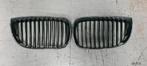 Nieren set Grille  met chroomraam en zwarte strepen BMW E81, Auto-onderdelen, Ophalen of Verzenden, Gebruikt