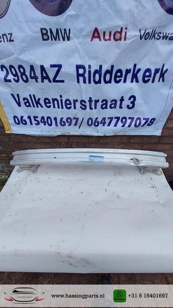 Ford Focus IV bumperbalk achter