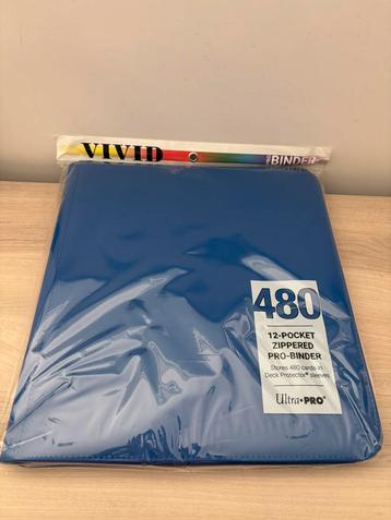 Ultra Pro Vivid 12-Pocket Zippered PRO-Binder Blauw beschikbaar voor biedingen