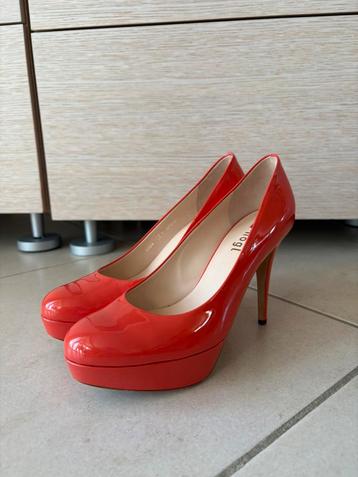 Escarpins Högl rouges corail, Högl, Chaussures à haut talons, Enlèvement, Neuf