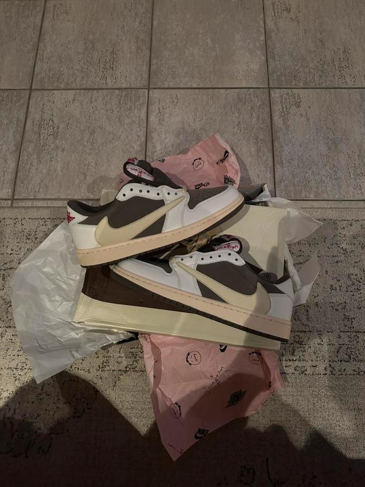 Jordan 1 low travis scott, Vêtements | Hommes, Chaussures, Neuf, Baskets, Brun, Enlèvement