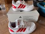 Adidas Hoops 3.0 K maat 31, Kinderen en Baby's, Adidas, Nieuw, Ophalen of Verzenden, Jongen of Meisje