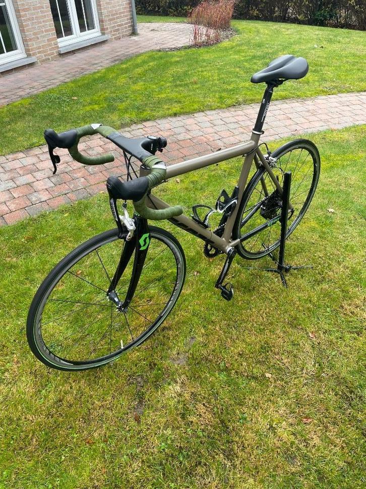 Scott Speedster Racefiets, inclusief pedalen, Fietsen en Brommers, Fietsen | Racefietsen, Gebruikt, Heren, Meer dan 20 versnellingen