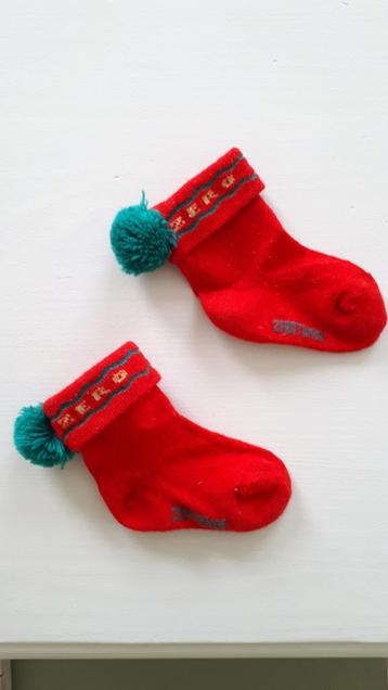 Kerst / sokjes baby beschikbaar voor biedingen