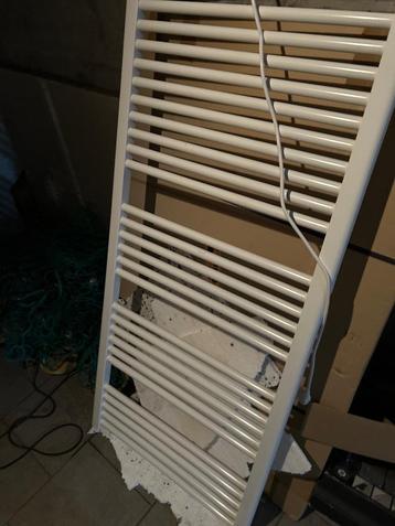 Radiator elektrisch  beschikbaar voor biedingen