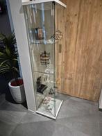 Vitrinekast (zonder inhoud), Enlèvement