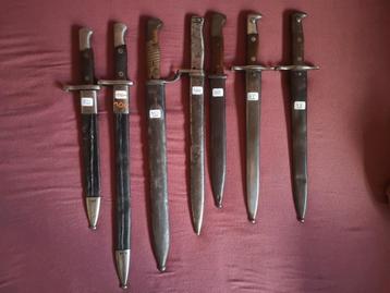 Lot bajonetten WO1 WO2 Duits Spaans Zwitsers, Verzamelen, Militaria | Algemeen, Ophalen, Landmacht, Mes of Dolk
