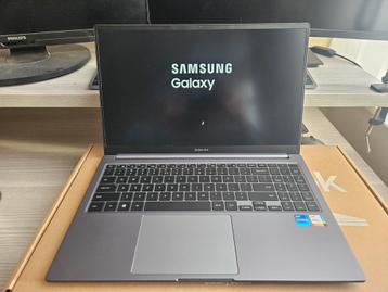 Samsung galaxy book 4 i7 beschikbaar voor biedingen
