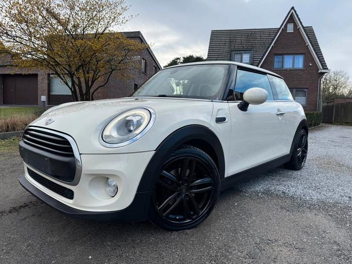 Mini Cooper 1.2i Automaat - 2016 -, Auto's, Mini, Bedrijf, Cooper, ABS, Airbags, Airconditioning, Bluetooth, Boordcomputer, Climate control