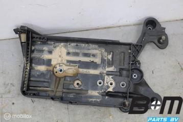 Accuconsole Skoda Octavia 3 Sedan 5Q0915331K beschikbaar voor biedingen