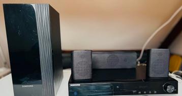 Samsung Surround Systeem beschikbaar voor biedingen