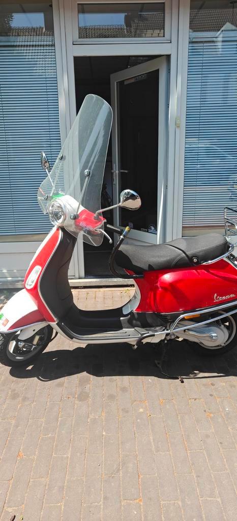 Vespa lx 50 t2 kopen of ruilen tegen lichte motor, Fietsen en Brommers, Scooters | Vespa, Zo goed als nieuw, Ophalen of Verzenden