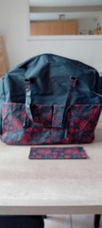 Grand sac de voyage gris motif à fleurs rouge, 35 à 55 cm, 40 à 60 cm, Enlèvement ou Envoi, 20 à 30 cm