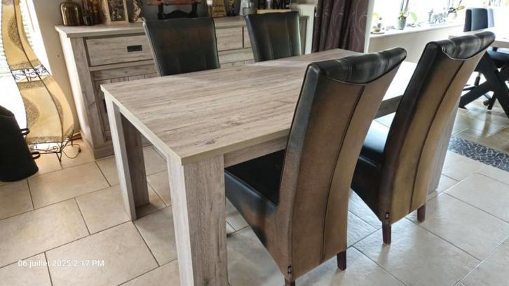 Table salle à manger, Huis en Inrichting, Tafels | Eettafels, Ophalen