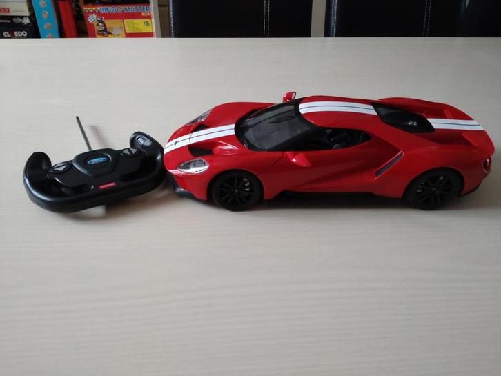 Voiture télécommandée RC Ford GT rouge de marque Rastar, Kinderen en Baby's, Speelgoed |Speelgoedvoertuigen, Gebruikt, Afstandsbediening