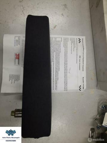 Armsteun linksvoor Hyundai i10 I ('08-'13) P880X010 beschikbaar voor biedingen