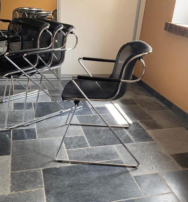 chaise fauteuil Penelope  Anonima Castelli ; Charles Pollock, Maison & Meubles, Chaises, Comme neuf, Quatre, Métal, Noir, Enlèvement