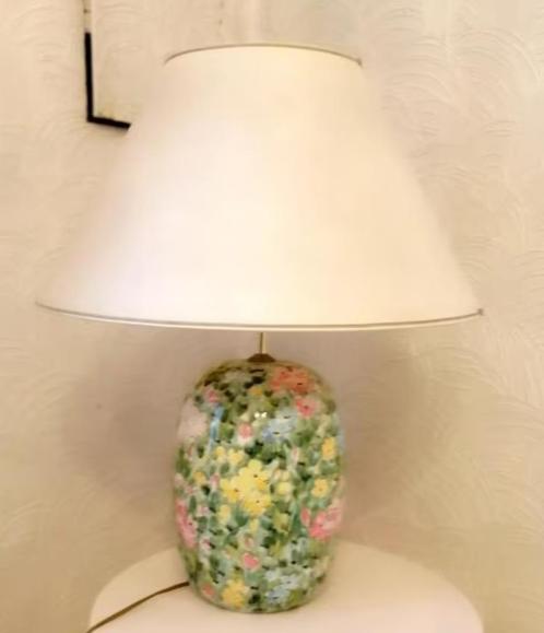 Grande lampe de table Ht 67 cm Faire offres, Maison & Meubles, Lampes | Lampes de table, Comme neuf, 50 à 75 cm, Enlèvement