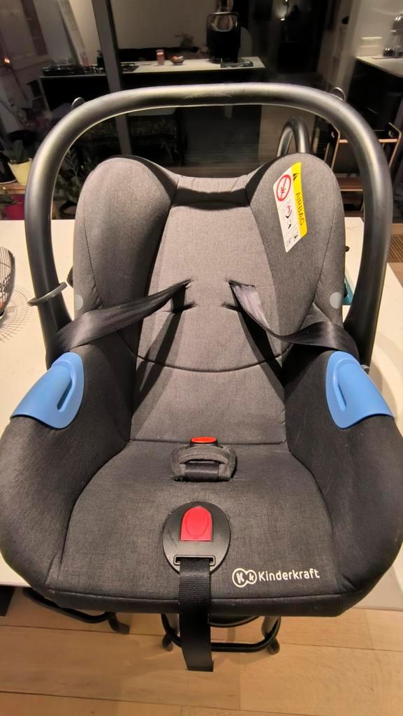 Siège auto/ Maxi Cosi 0-10kg, Kinderen en Baby's, Autostoeltjes, Zo goed als nieuw, Autogordel, Ophalen of Verzenden