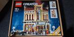 Lego Creator expert Le Palace cinéma Réf 10232 - Scellé, Enlèvement ou Envoi, Neuf, Ensemble complet, Lego