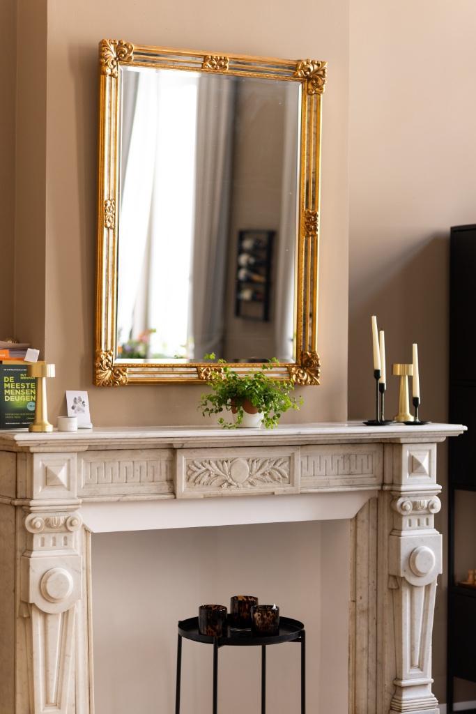 Antieke charmante spiegel, Antiek en Kunst, Antiek | Spiegels, 50 tot 100 cm, 100 tot 150 cm, Rechthoekig, Ophalen