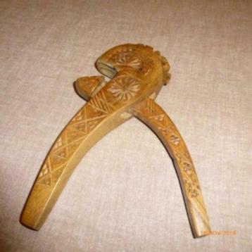 houten notenkraker - notentang