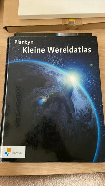 Plantyn kleine wereldatlas Dirk Vanderhallen - 2013 beschikbaar voor biedingen