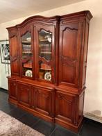 Massief kerselaren vitrine kast in 2 delen. Perfecte staat, Ophalen, Zo goed als nieuw, Glas